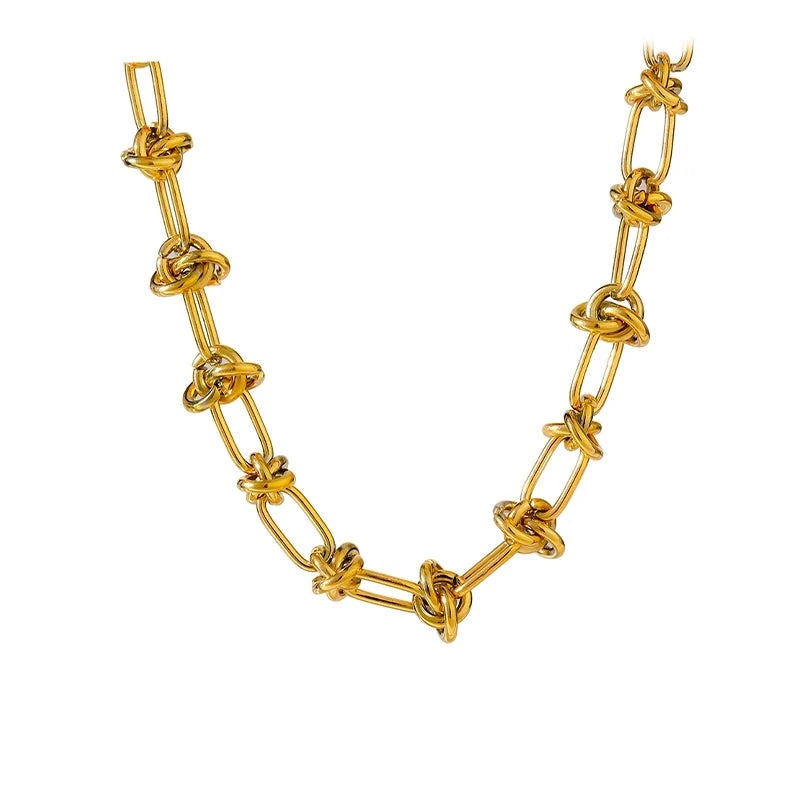 Makay Chain Set