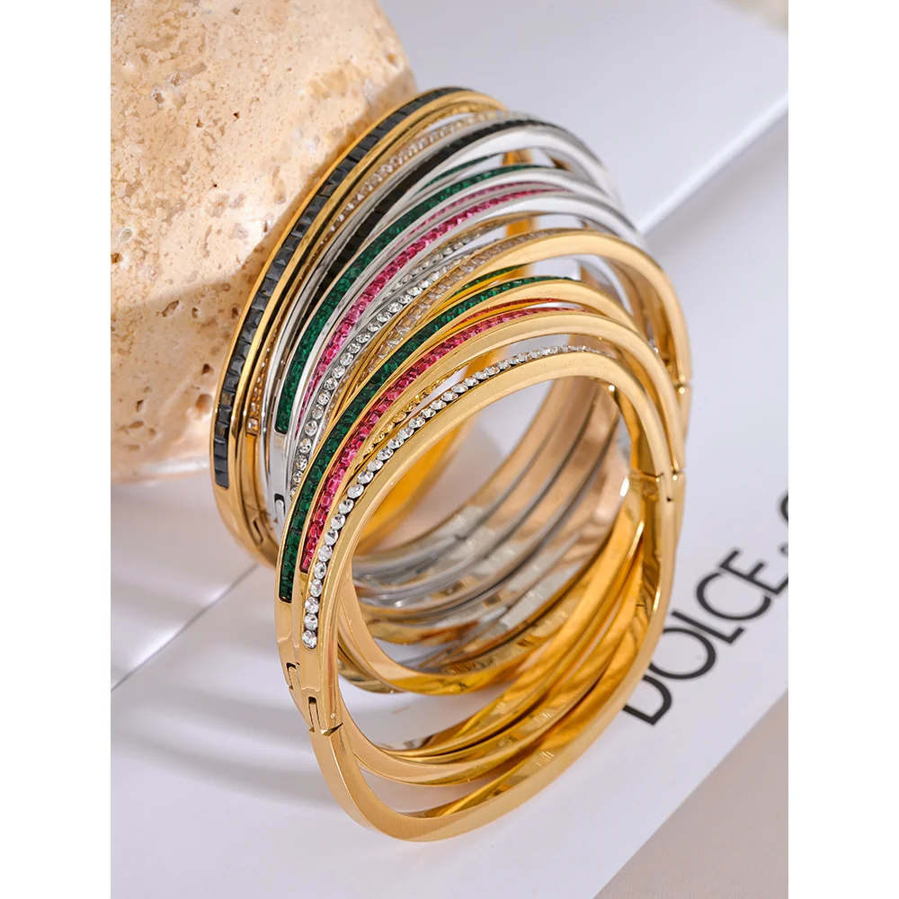 Bailey Bangle